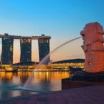 iconic singapore skyline merlion statue