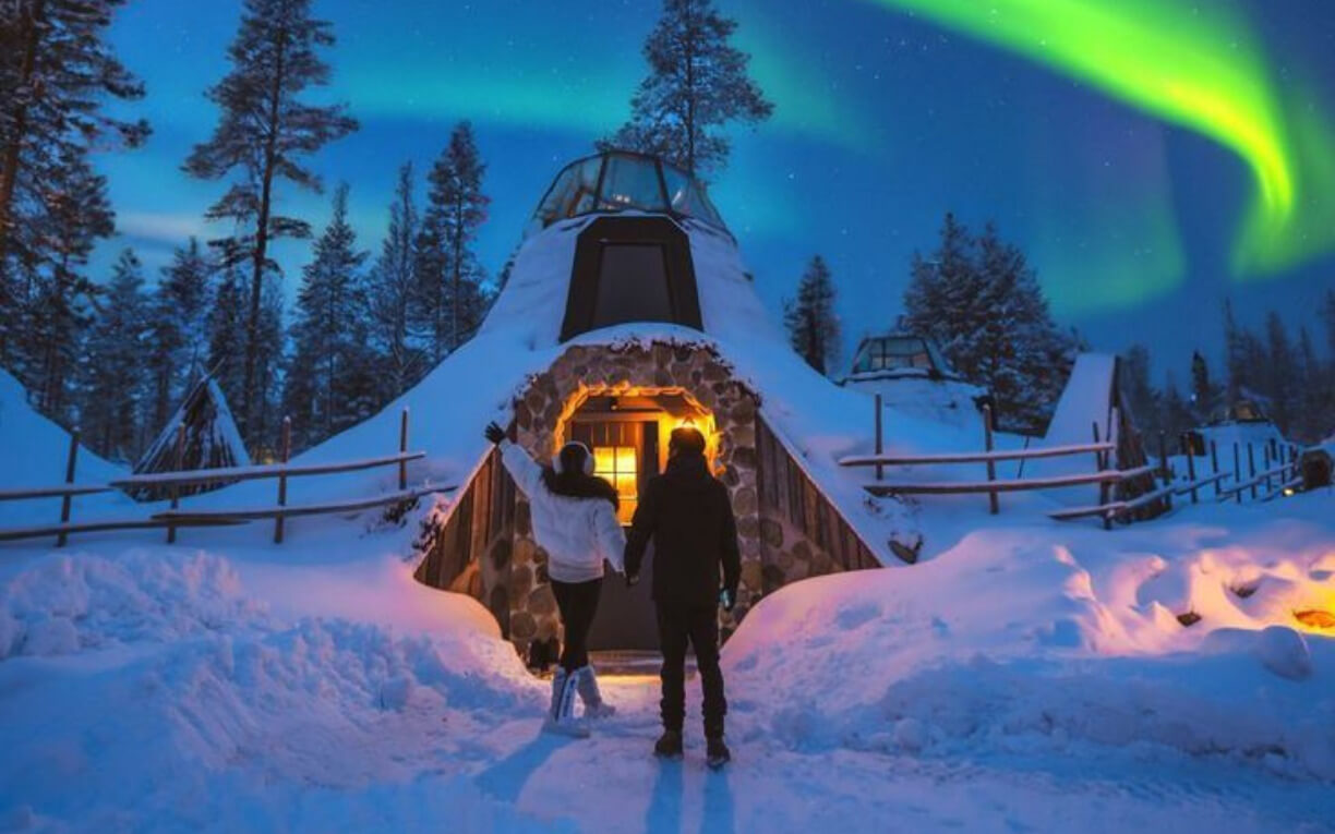 luxury northern lights escape